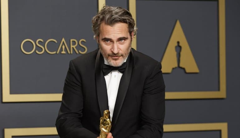 Joaquin Phoenix spomenuo pokojnog brata Riveru u govoru na prihvaćanju Oscara